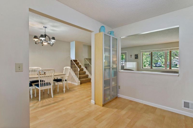 6457 Tomahawk Ct, Lino Lakes, MN 55014
