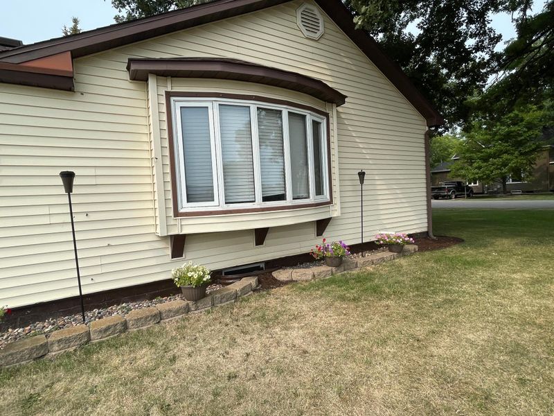 112 E 4th Ave, Osakis, MN 56360