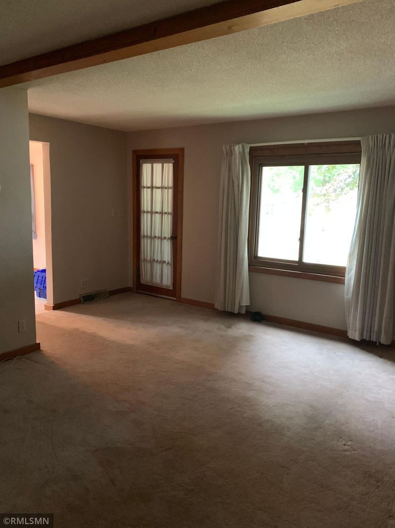 311 S Donnelly Ave, Litchfield, MN 55355