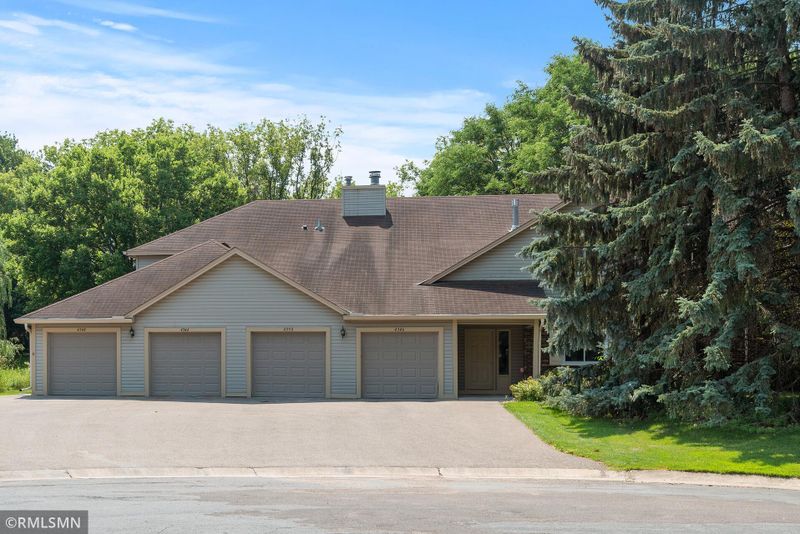 4350 Buckingham Ct #1601, Vadnais Heights, MN 55127