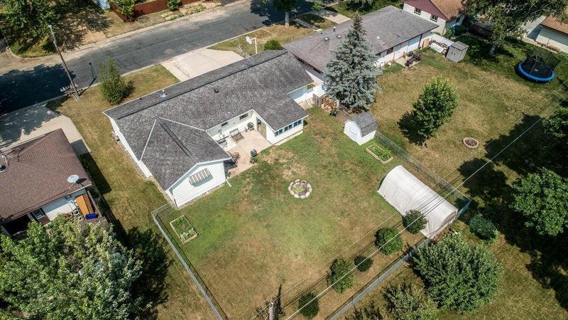 608 Centennial Dr, Farmington, MN 55024