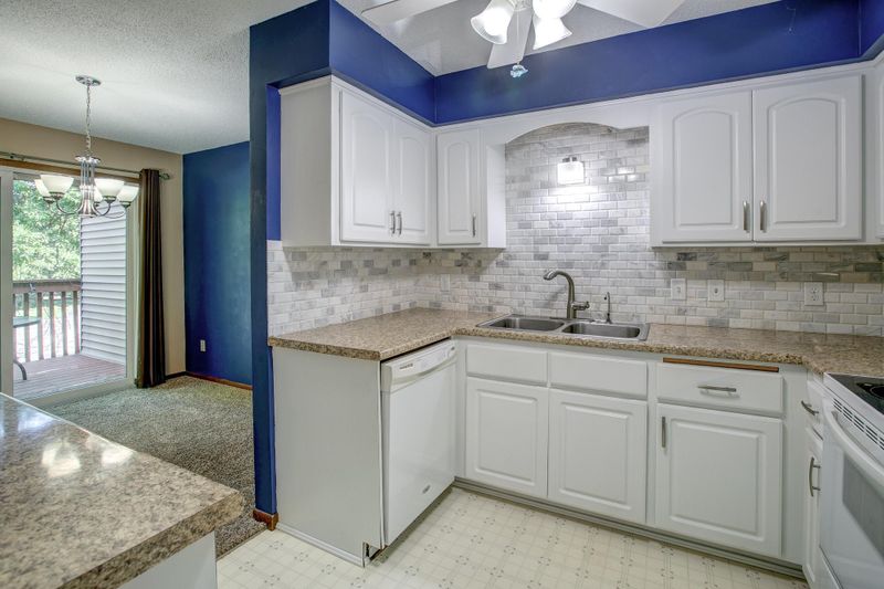 595 Clover Leaf Pw NE, Blaine, MN 55434