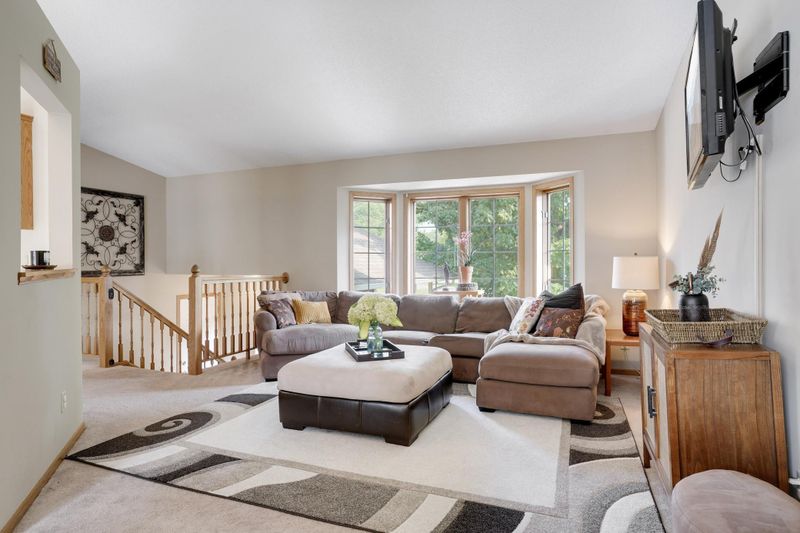 4667 Glendale Ct, Savage, MN 55378