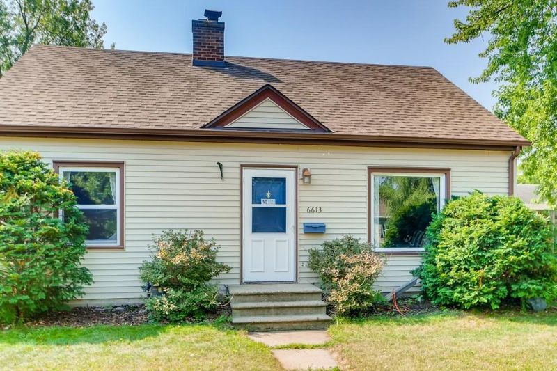 6613 Cloverdale Ave, Crystal, MN 55428