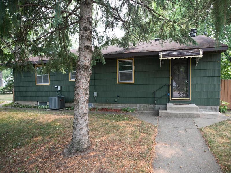 7400 S 4th Ave S, Richfield, MN 55423