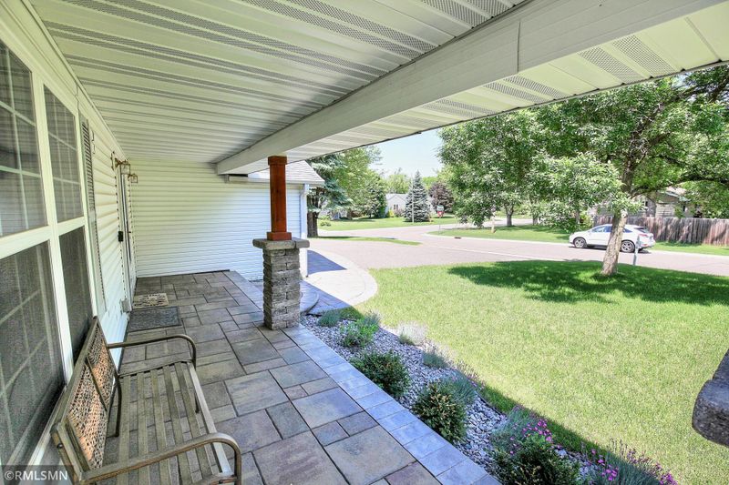 2624 Fremont Ave E, Maplewood, MN 55119