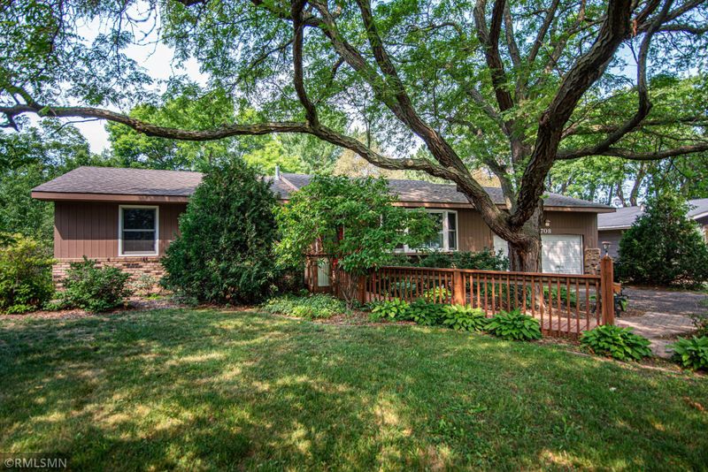 38708 Grand Ave, North Branch, MN 55056