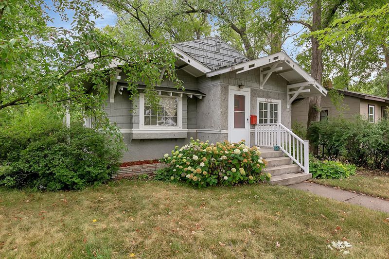 3223 9th St N, Saint Cloud, MN 56303