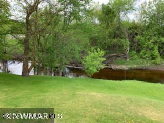 39990 181st St, Wannaska, MN 56761