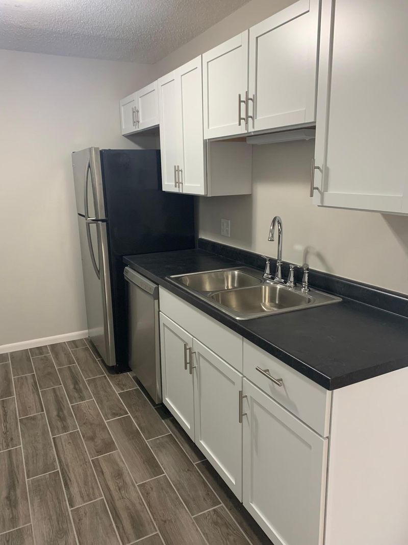 1 W Lake St #416, Minneapolis, MN 55408