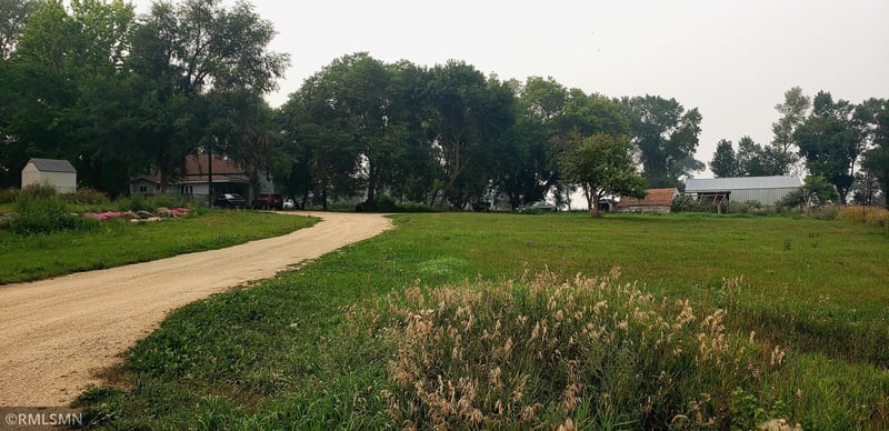 10598 120th Ave NW, Pennock, MN 56279