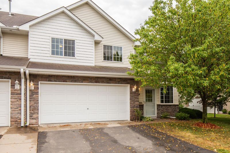 3324 136th St W, Rosemount, MN 55068