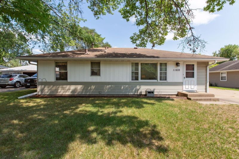 11533 Wren St NW, Coon Rapids, MN 55433