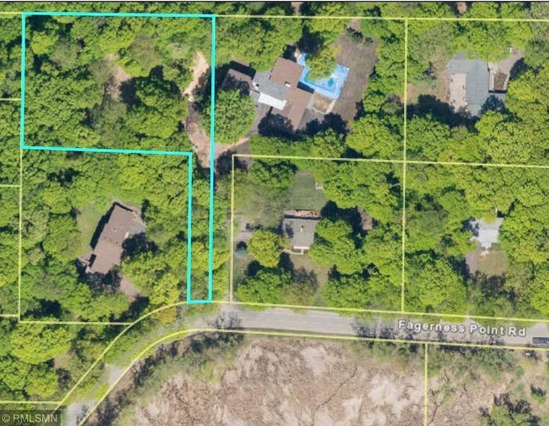 1735 Fagerness Point Rd, Wayzata, MN 55391