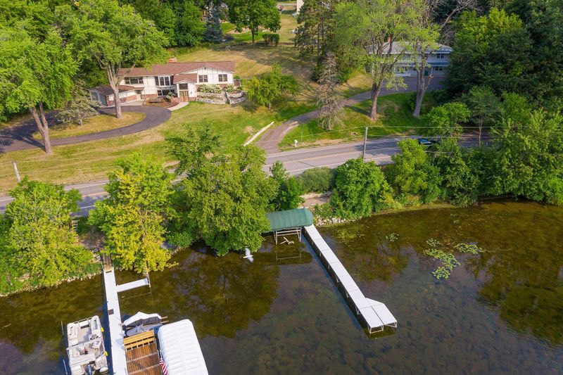 685 Keller Pw, Little Canada, MN 55117