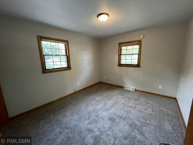 611 Augusta Ave, Paynesville, MN 56362