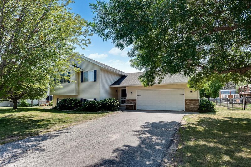 308 Fraser Dr, Foley, MN 56329