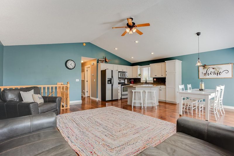 308 Fraser Dr, Foley, MN 56329