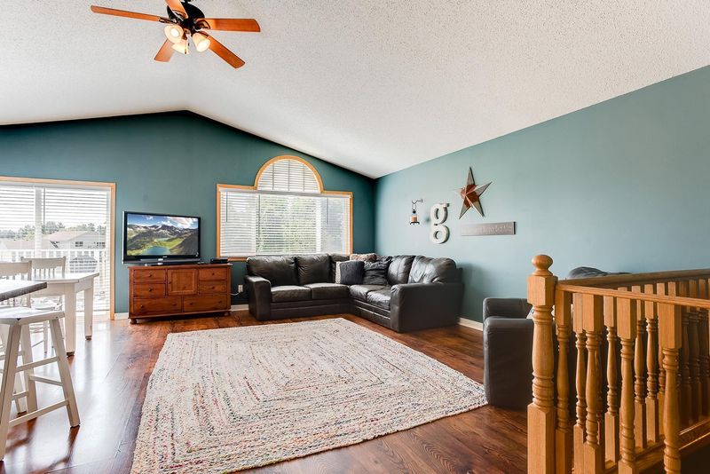 308 Fraser Dr, Foley, MN 56329