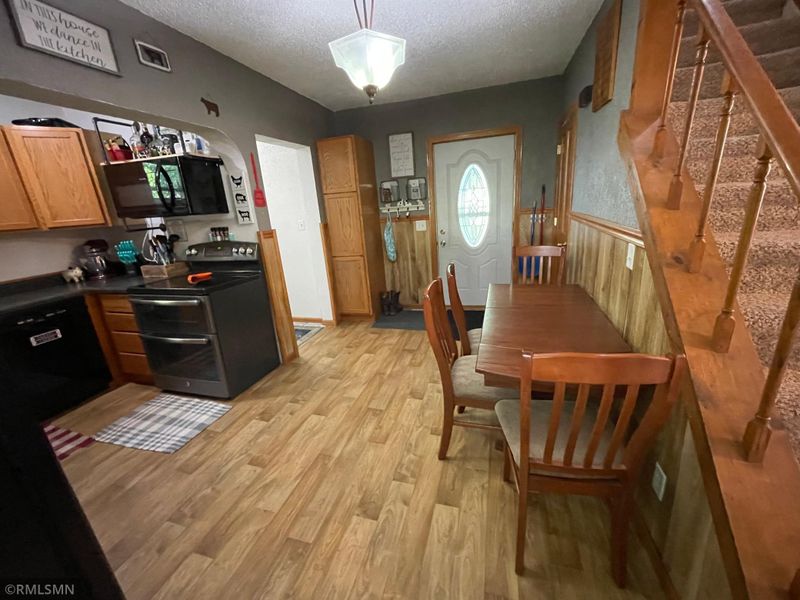 330 Central Ave N, Watkins, MN 55389