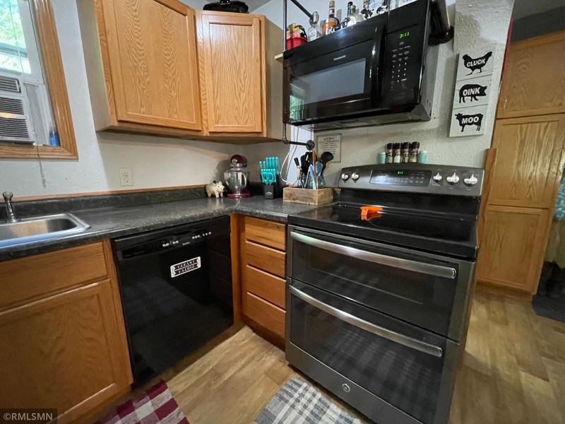 330 Central Ave N, Watkins, MN 55389