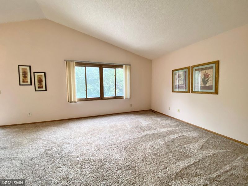 9300 Penn Ave N, Brooklyn Park, MN 55444