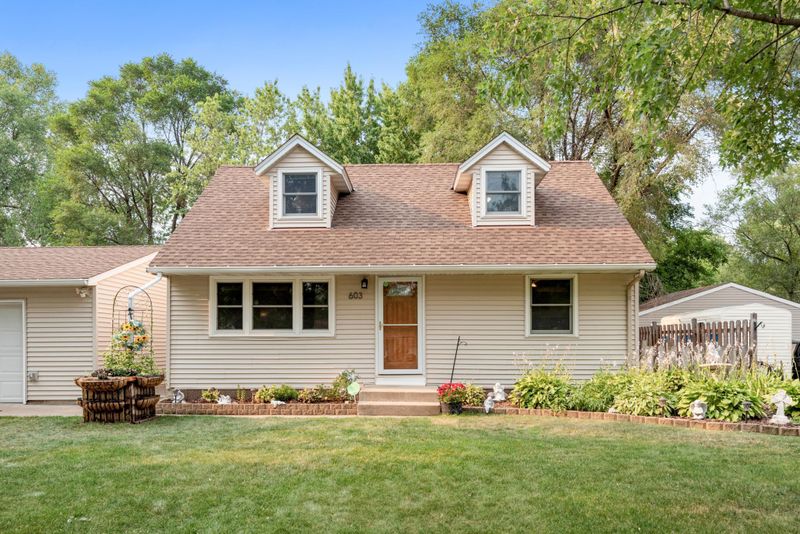 603 Ballantyne Ln NE, Spring Lake Park, MN 55432