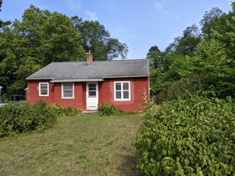 181 Rose Ave, Red Wing, MN 55066