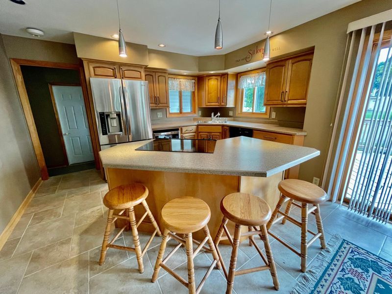 103 Clary St, Worthington, MN 56187