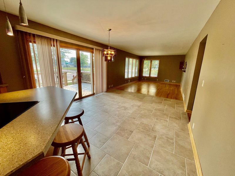 103 Clary St, Worthington, MN 56187