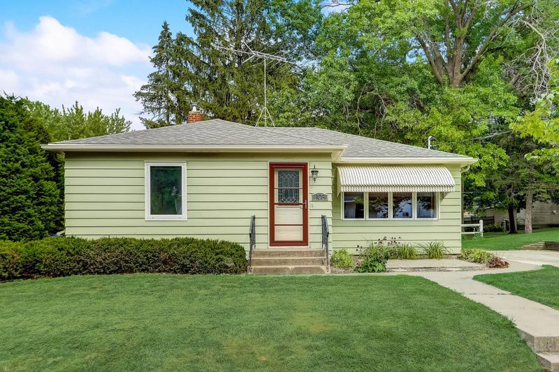 103 State St, Kenyon, MN 55946