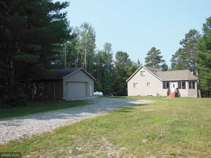 2349 Siskin Trl NW, Hackensack, MN 56452