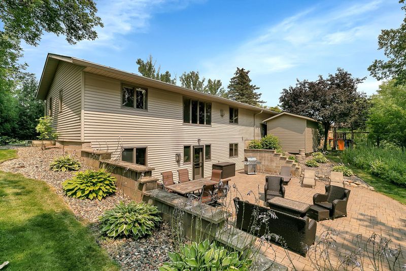33576 Shorewood Dr, Avon, MN 56310