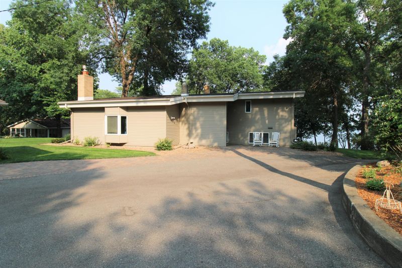 7005 Highway 71 NE, Willmar, MN 56201