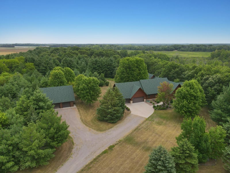 154 110th Ave SE, Foley, MN 56329