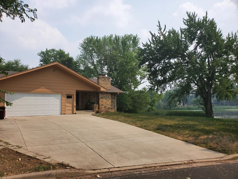 221 W 93rd St, Bloomington, MN 55420