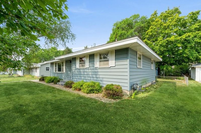7101 Fremont Ave N, Brooklyn Center, MN 55430