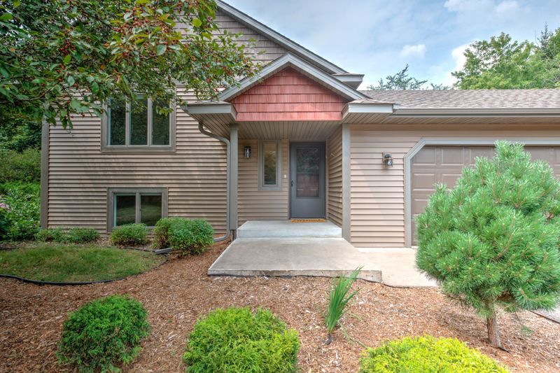 N8753 1020th St, River Falls, WI 54022