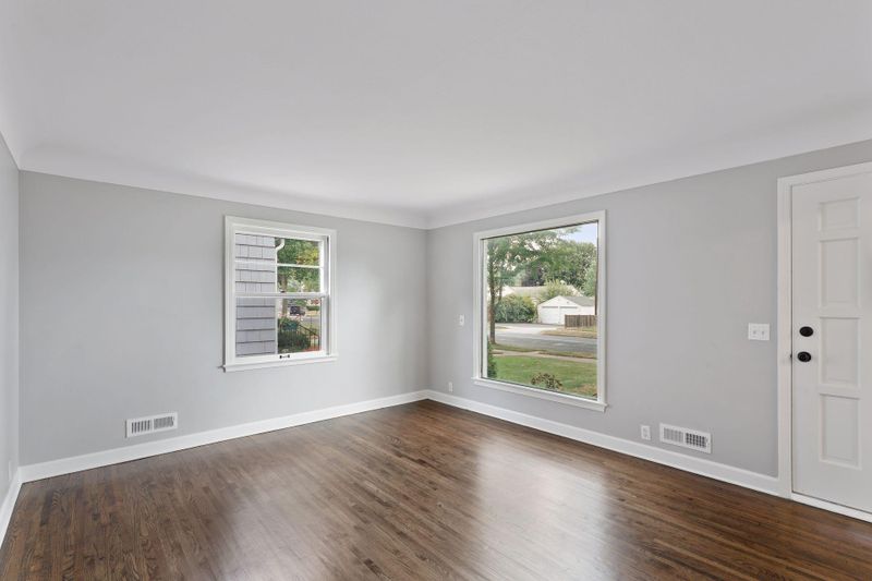 3020 Edgewood Ave S, Saint Louis Park, MN 55426