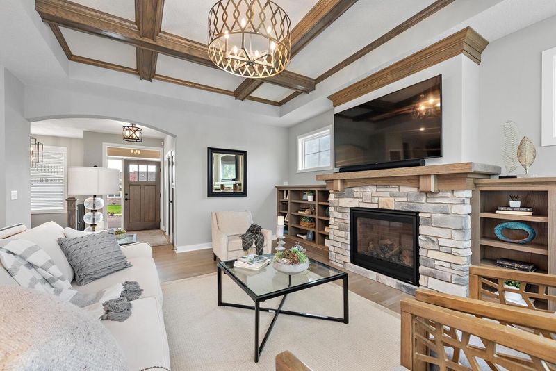 4857 Sunflower Bay, Woodbury, MN 55129