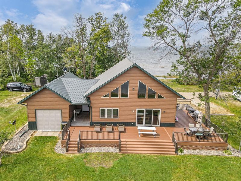 9432 Dorothy Ave, Brainerd, MN 56401