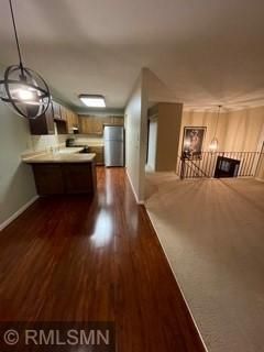 7044 Pima Ln, Chanhassen, MN 55317