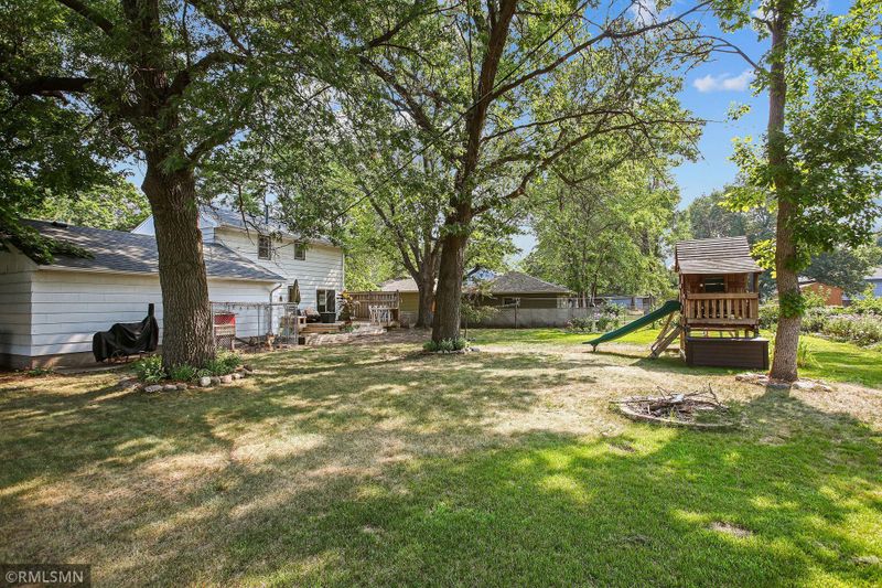 100 Territorial Rd NE, Blaine, MN 55434