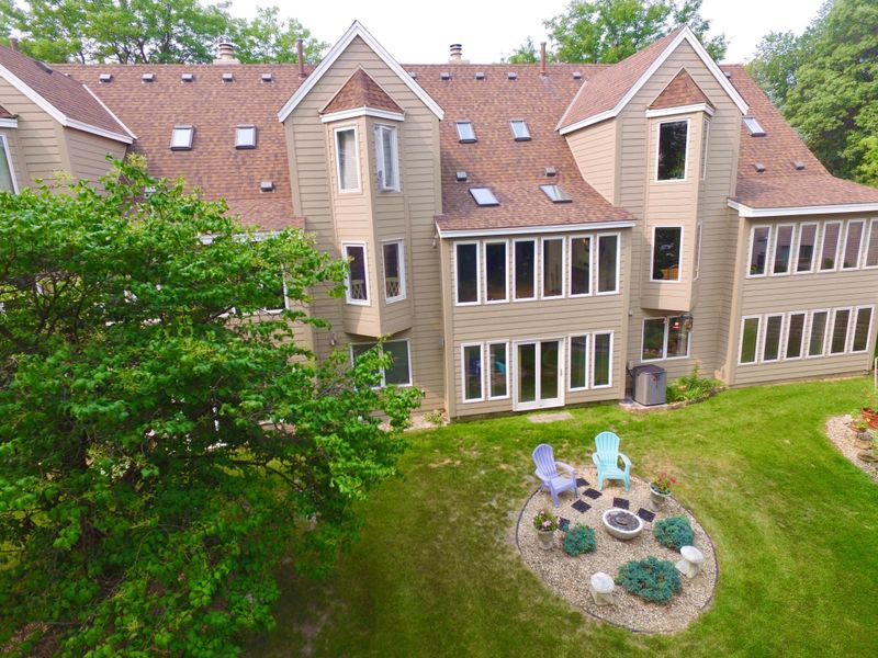 1126 Chelsea Ct, New Brighton, MN 55112
