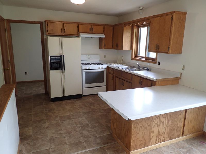 1701 16th St NE #B, Buffalo, MN 55313