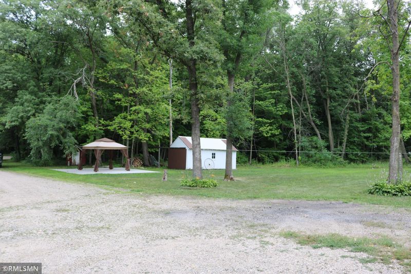 33710 316th St, Le Sueur, MN 56058