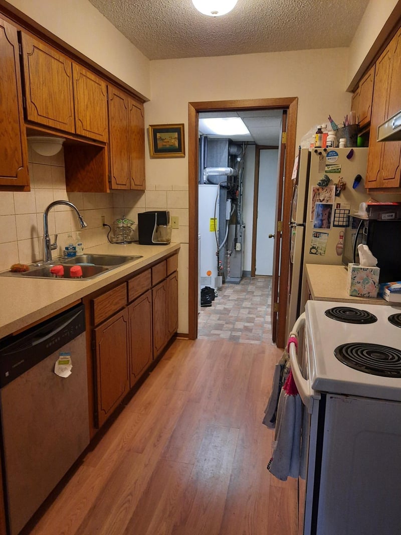6633 Xerxes Pl N, Brooklyn Center, MN 55430
