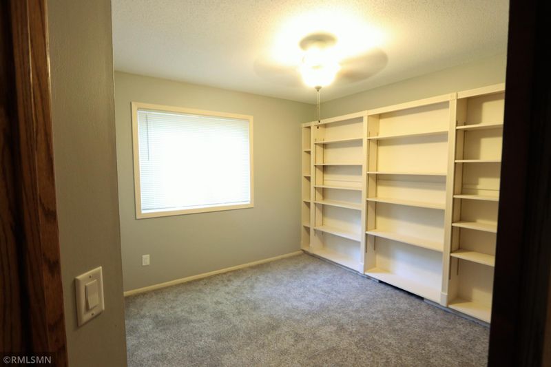 13001 Vernon Ave, Savage, MN 55378