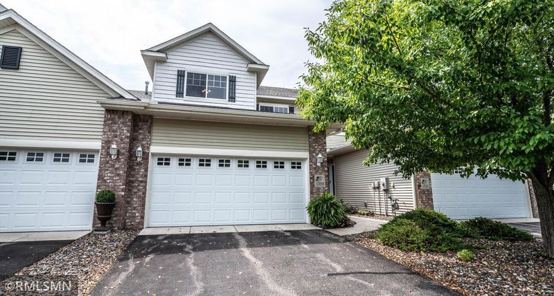 1319 Thye Pw, Northfield, MN 55057