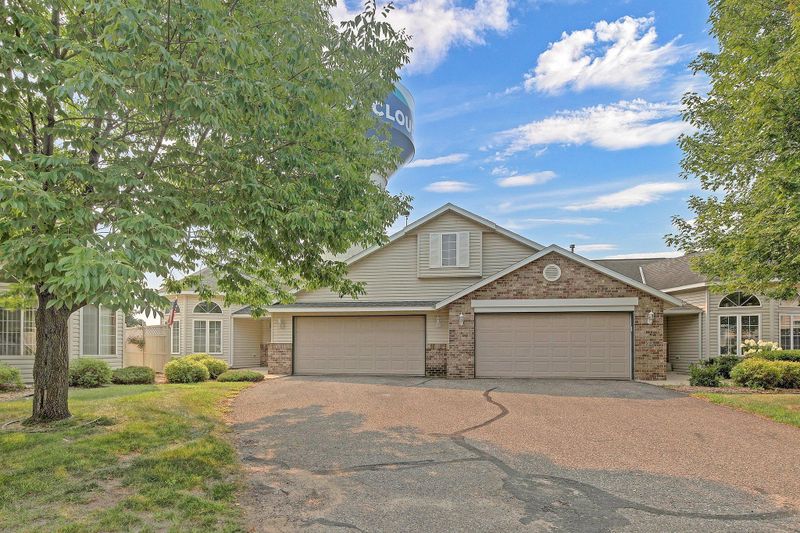 4374 Clearwater Rd, Saint Cloud, MN 56301